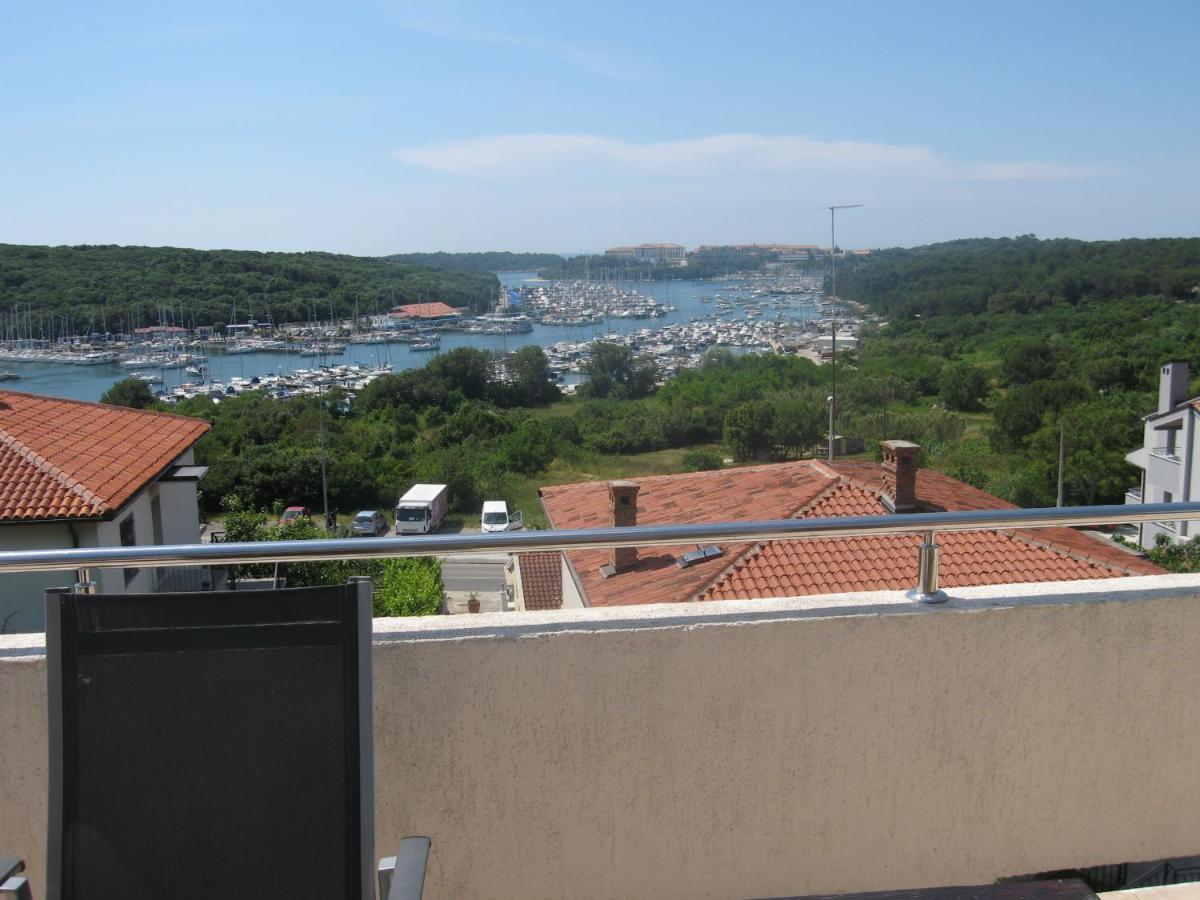 Apartamento Zimmer F2 Pula Exterior foto